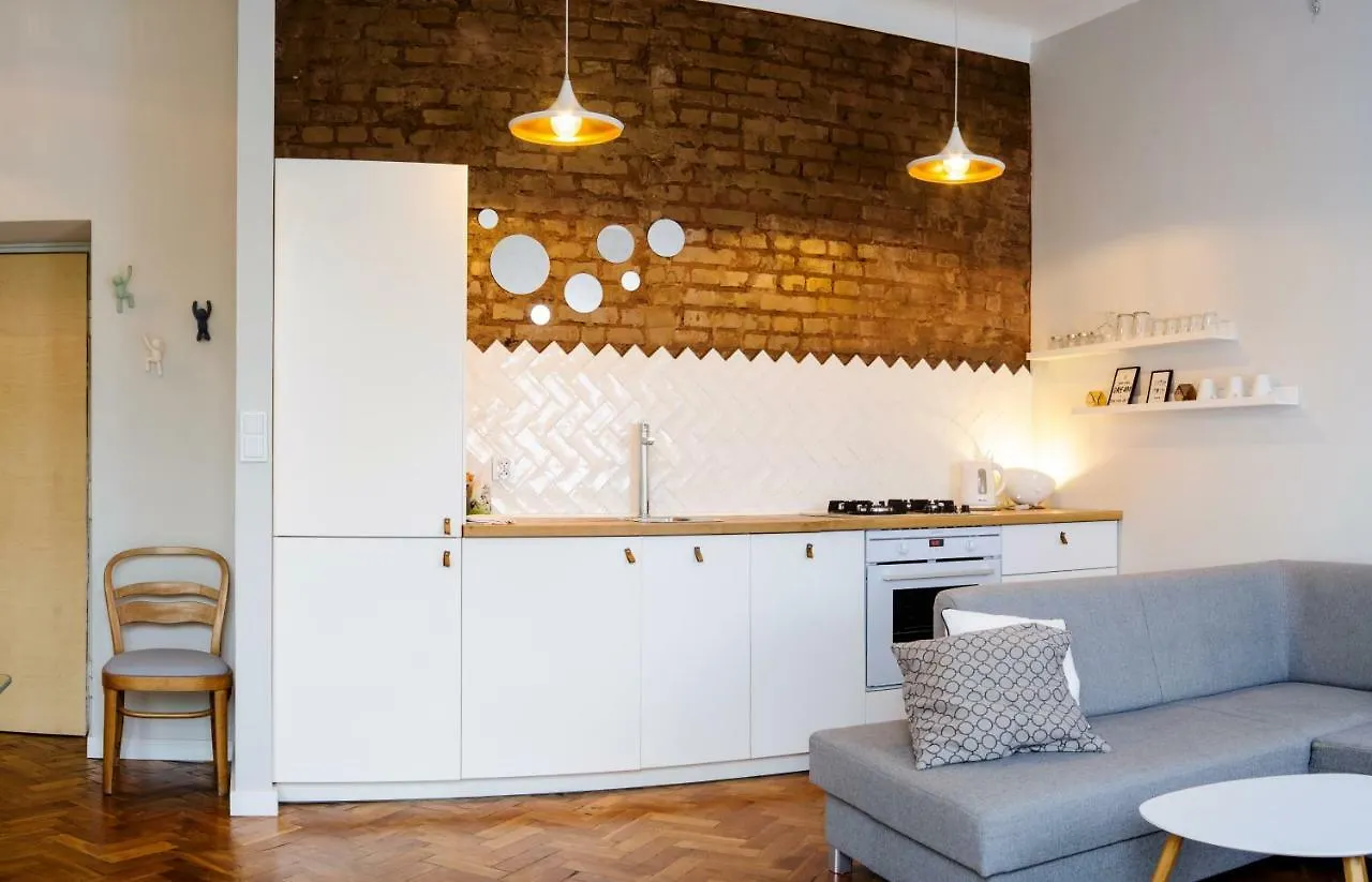 Zoli Apartment Варшава